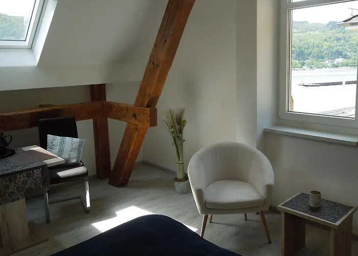 Weingut Nies アパート ロルヒ・アム・ライン